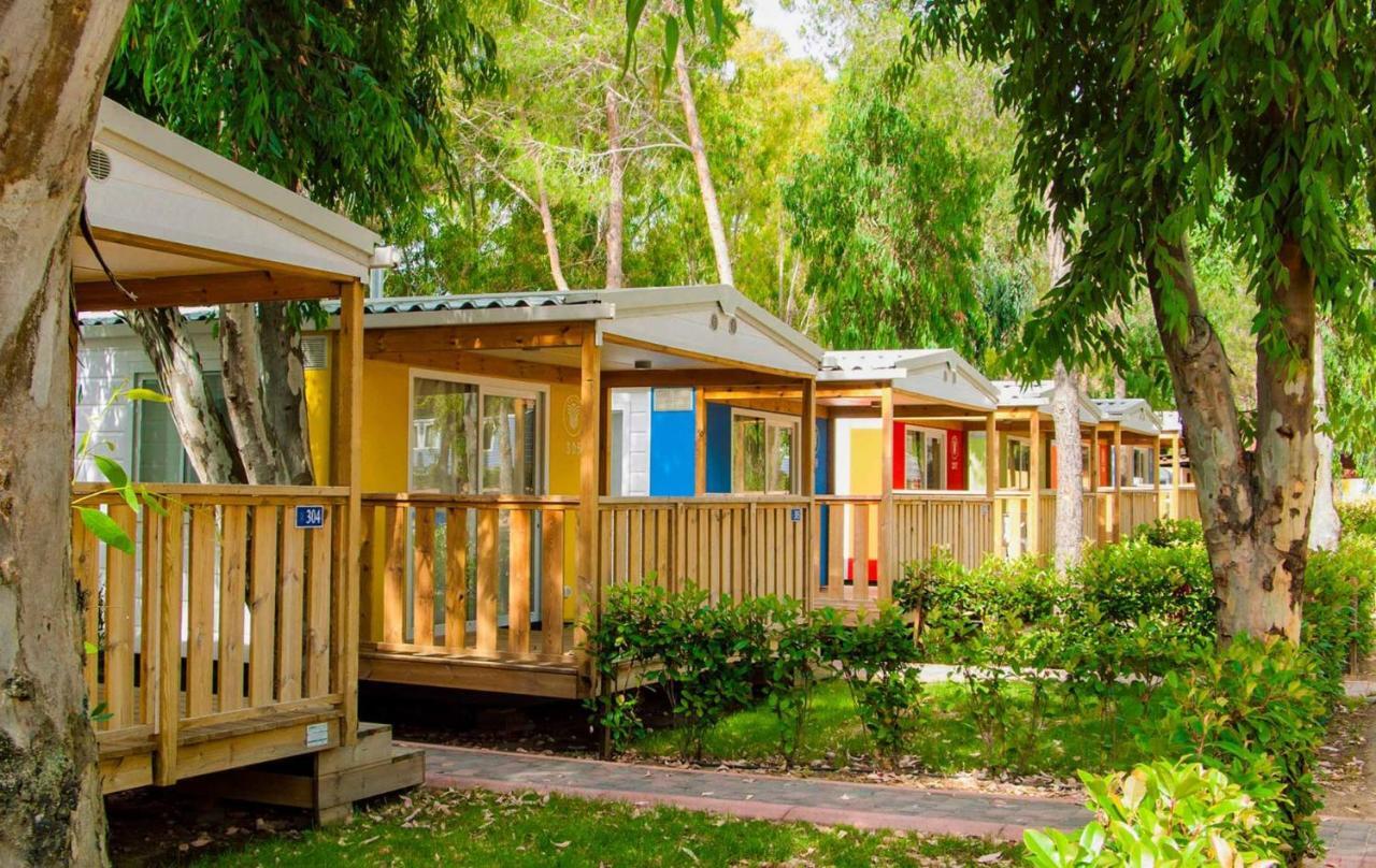 קניגיונה Centro Vacanze Isuledda מראה חיצוני תמונה