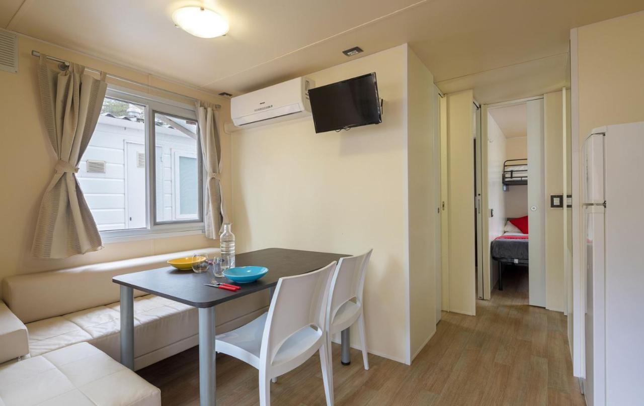 קניגיונה Centro Vacanze Isuledda מראה חיצוני תמונה