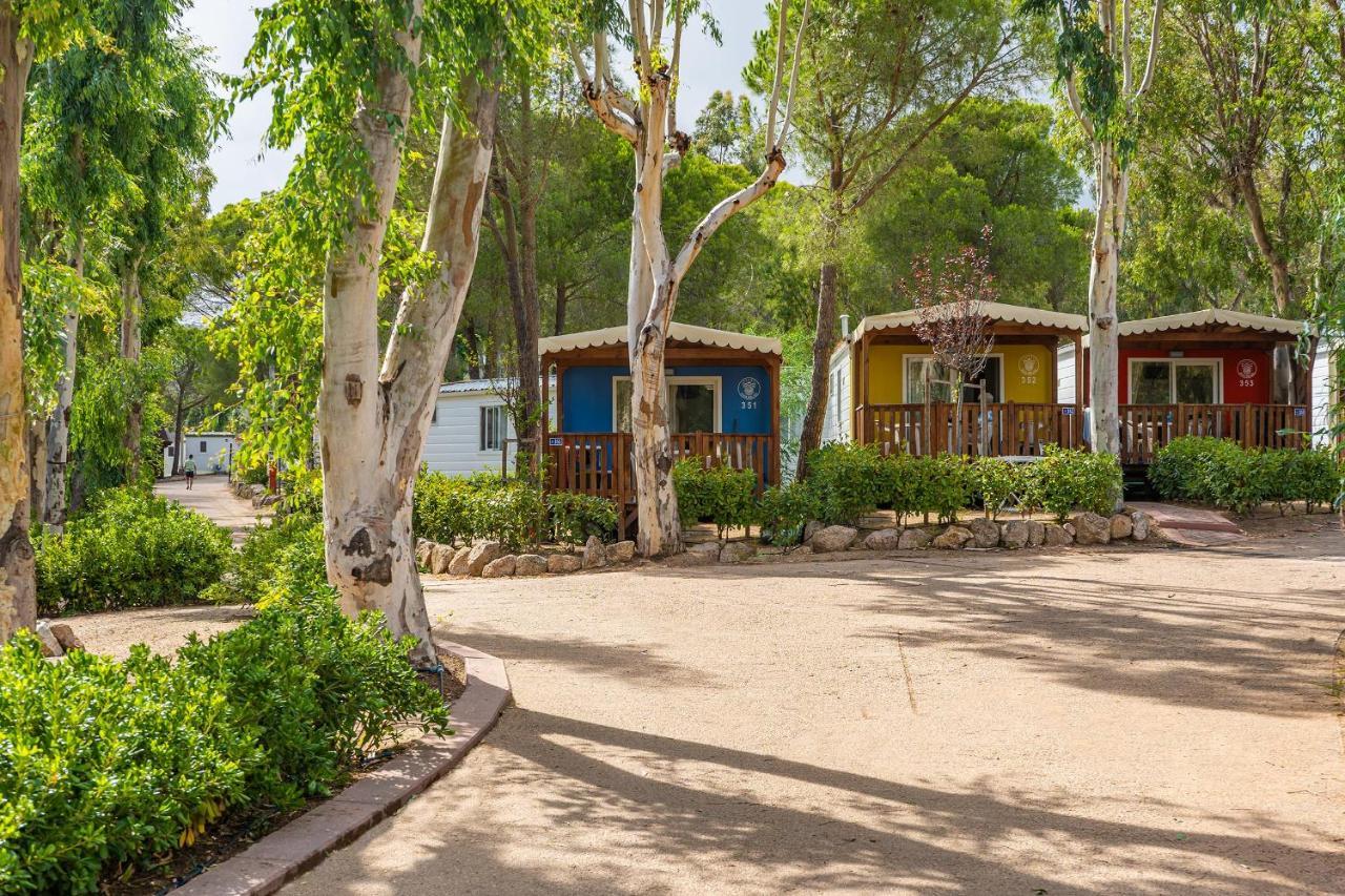 קניגיונה Centro Vacanze Isuledda מראה חיצוני תמונה